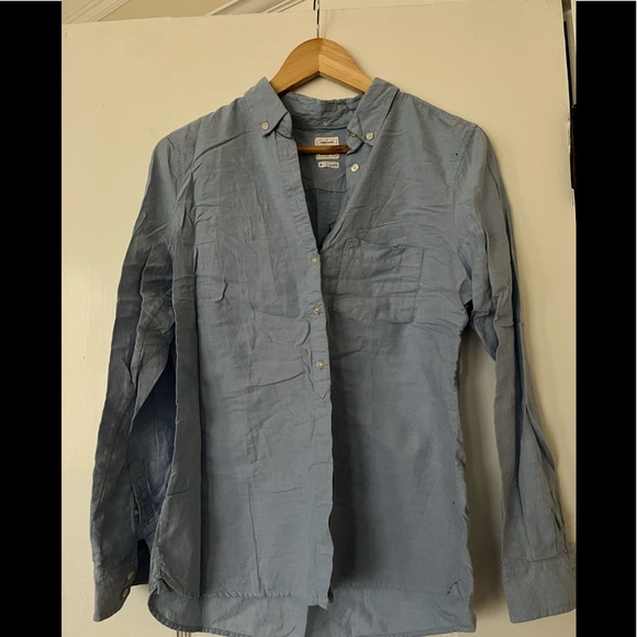 GAP Tops - Classic Boyfriend Button Down Gap